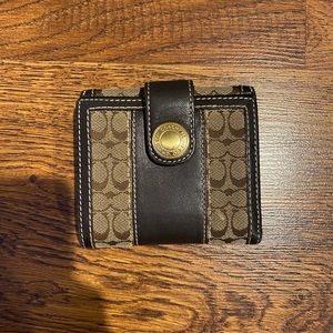 Coach wallet